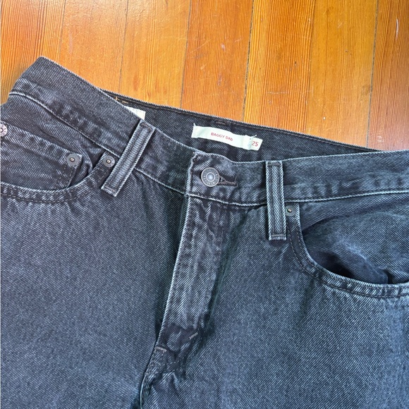 Levi’s Baggy Dad Jeans - Picture 7 of 8